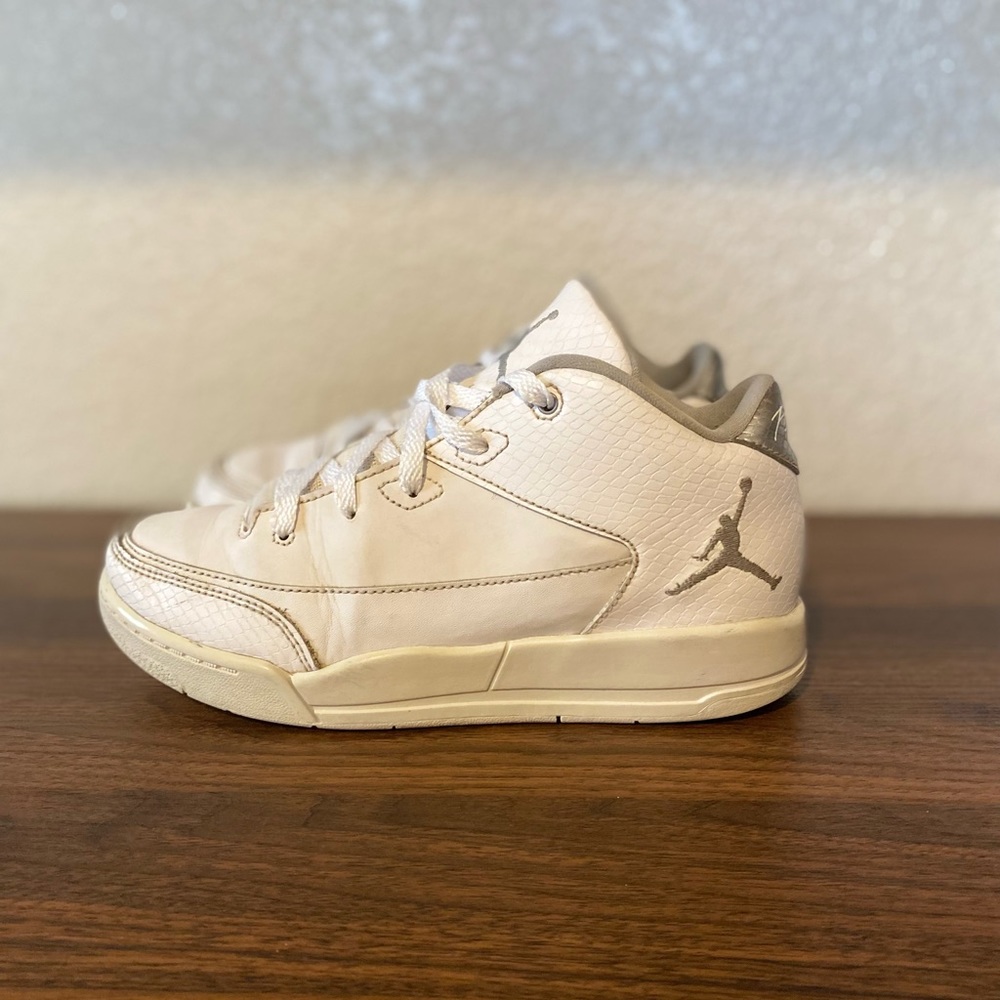 Nike Air Jordan Flight Origins 3 BP Kids Shoes 820247-100 Sneakers Sz 2Y